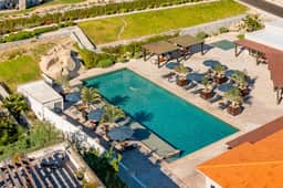 Luxe 2BR Condo Gated Community Top Amenities