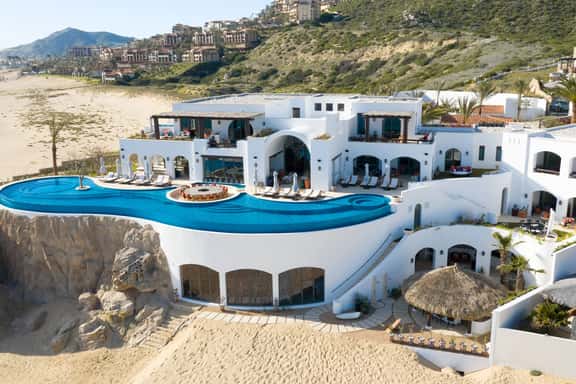 Grand Oceanfront Villa Spa & Full Staff - Image 1