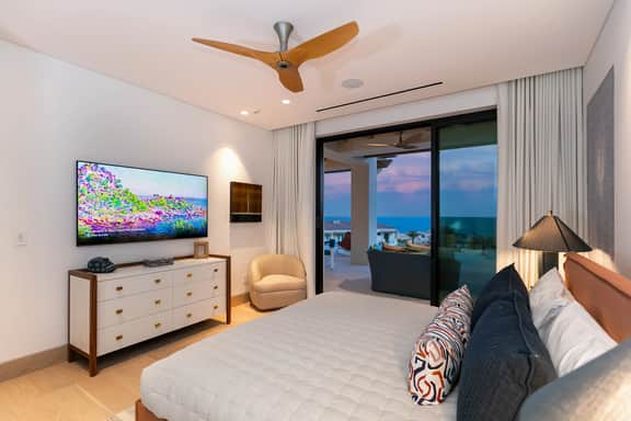 Welcome to Bungalow 7 - Your luxury vacation rental in Cabo