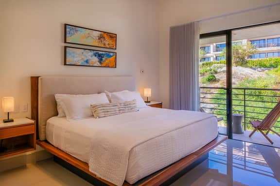 Luxe 2BR Condo Gated Community Top Amenities