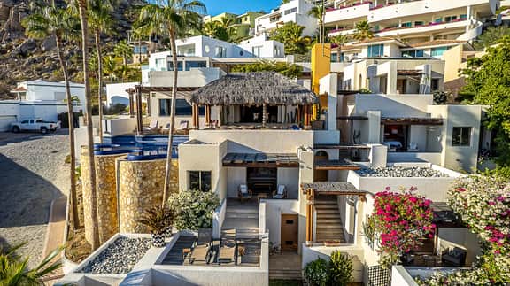 Panoramic Sea Breeze Villa in Pedregal