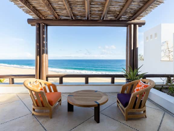 Grand Oceanfront Villa Spa & Full Staff