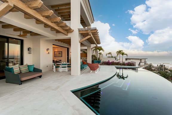 Welcome to Bungalow 7 - Your luxury vacation rental in Cabo